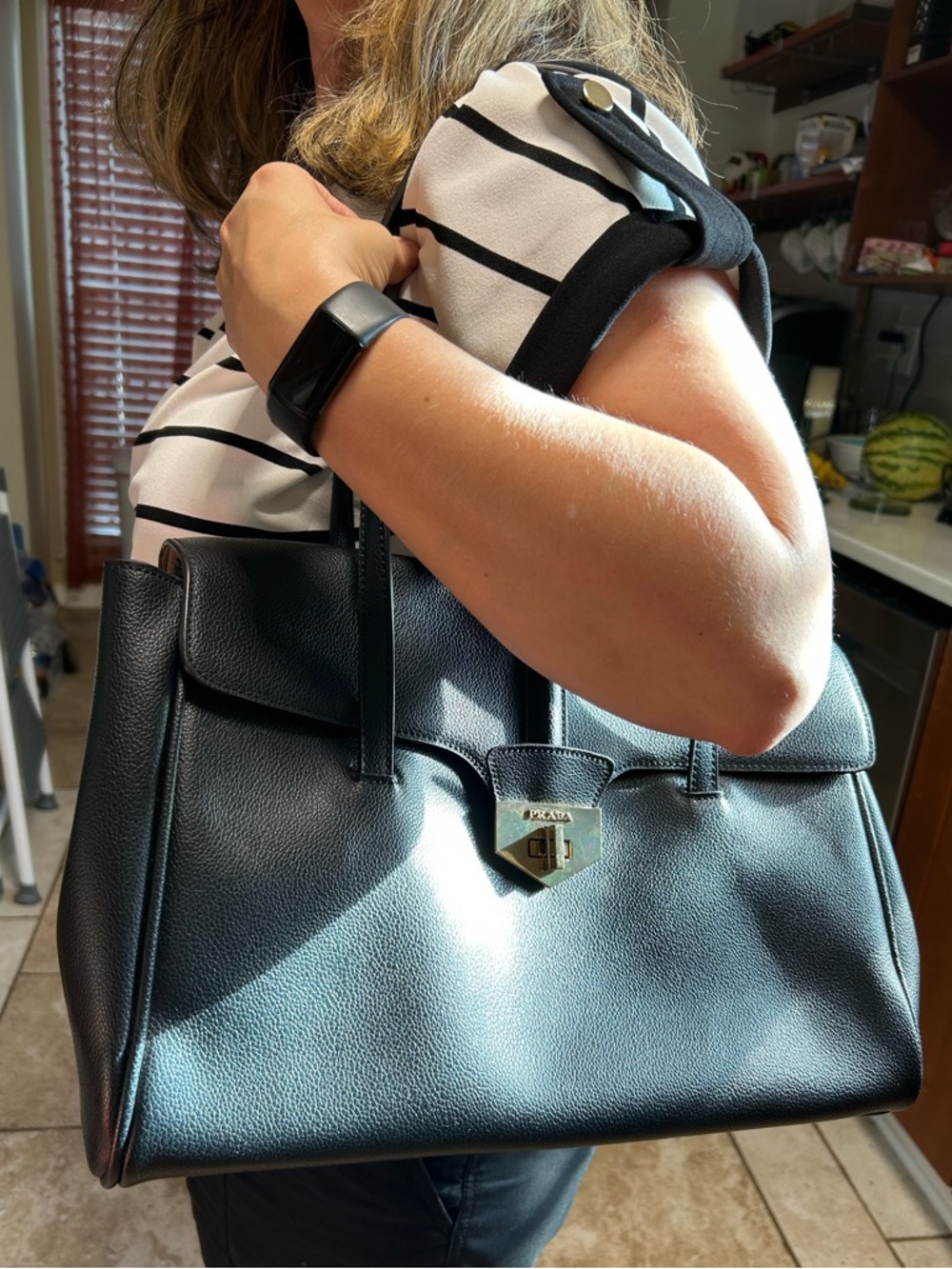 Prada Black Leather Shoulder Bag with Gold-Tone Clasp - Picture 14 of 15